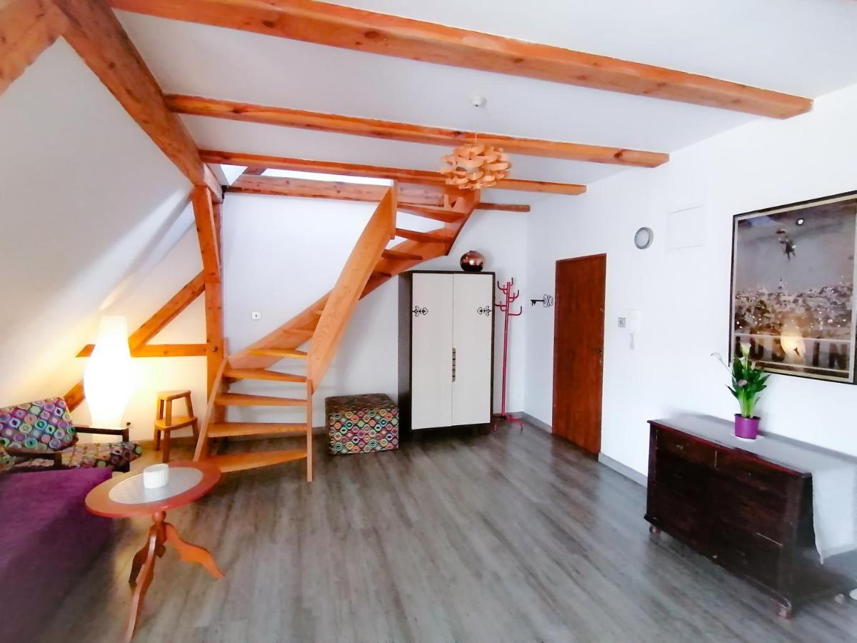 Rest4All2 Apartment ออลชติน ภายนอก รูปภาพ